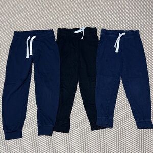 5T Old Navy Kids Joggers in Navy and Black